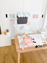 Load image into Gallery viewer, Vet Clinic Dramatic Play