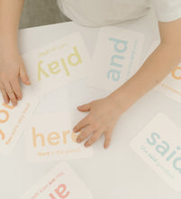 Load image into Gallery viewer, 25 Sight Words Flash Cards