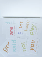Load image into Gallery viewer, 25 Sight Words Flash Cards