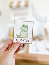 Load image into Gallery viewer, Safari Adventure Dramatic Play Kit
