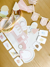 Load image into Gallery viewer, Ice Cream Shop Dramatic Play