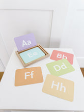 Load image into Gallery viewer, Letters Flash Cards