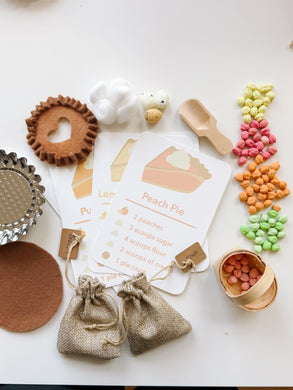 Pie Making Sensory Kit