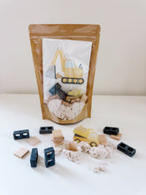 Load image into Gallery viewer, Construction Sensory Kit