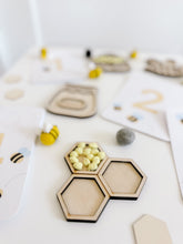 Load image into Gallery viewer, Bee Counting Play Tray Sensory Kit