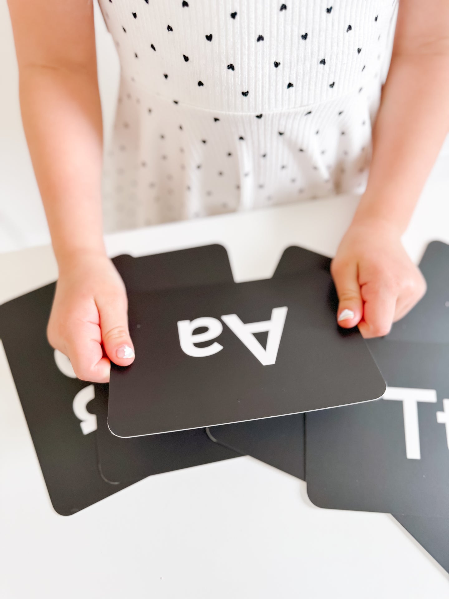 Black and White Letter Flashcards