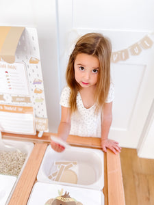 Thanksgiving Dramatic Play Setup