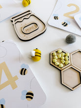 Load image into Gallery viewer, Bee Counting Play Tray Sensory Kit