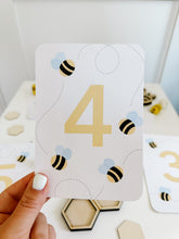 Load image into Gallery viewer, Bee Counting Play Tray Sensory Kit