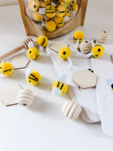 Load image into Gallery viewer, Bee Sensory Kit