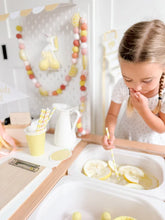 Load image into Gallery viewer, Lemonade Stand Pretend Play Printable Kit