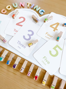 Counting Clips Sensory Kit