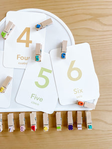 Counting Clips Sensory Kit