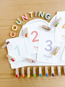 Counting Clips Sensory Kit