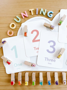 Counting Clips Sensory Kit