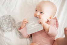 Load image into Gallery viewer, Newborn Baby Milestone Cards